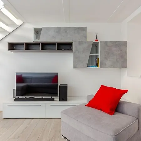 Bovisa-stazione Self Check-in Portelle In Apartment *