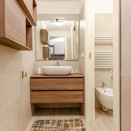 Bovisa-stazione Self Check-in Portelle In Apartment *